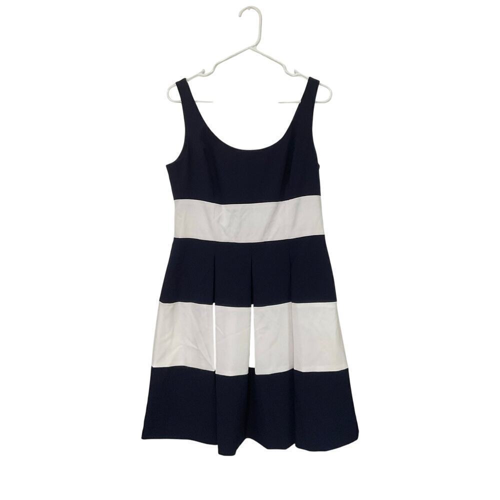 Lauren Ralph Lauren Sleeveless Fit & Flare Dress Pleated Navy Size 10 Medium - Picture 2 of 9